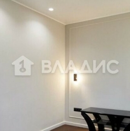 Продажа 4-комн квартиры на вторичном рынке Хлебозаводский проезд