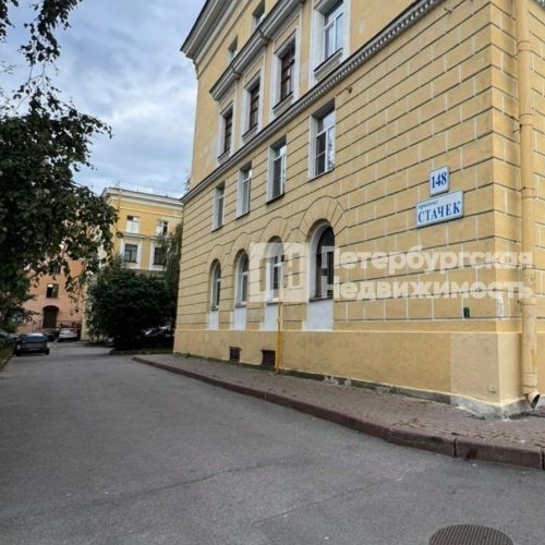 2-комн квартира проспект Стачек, 148