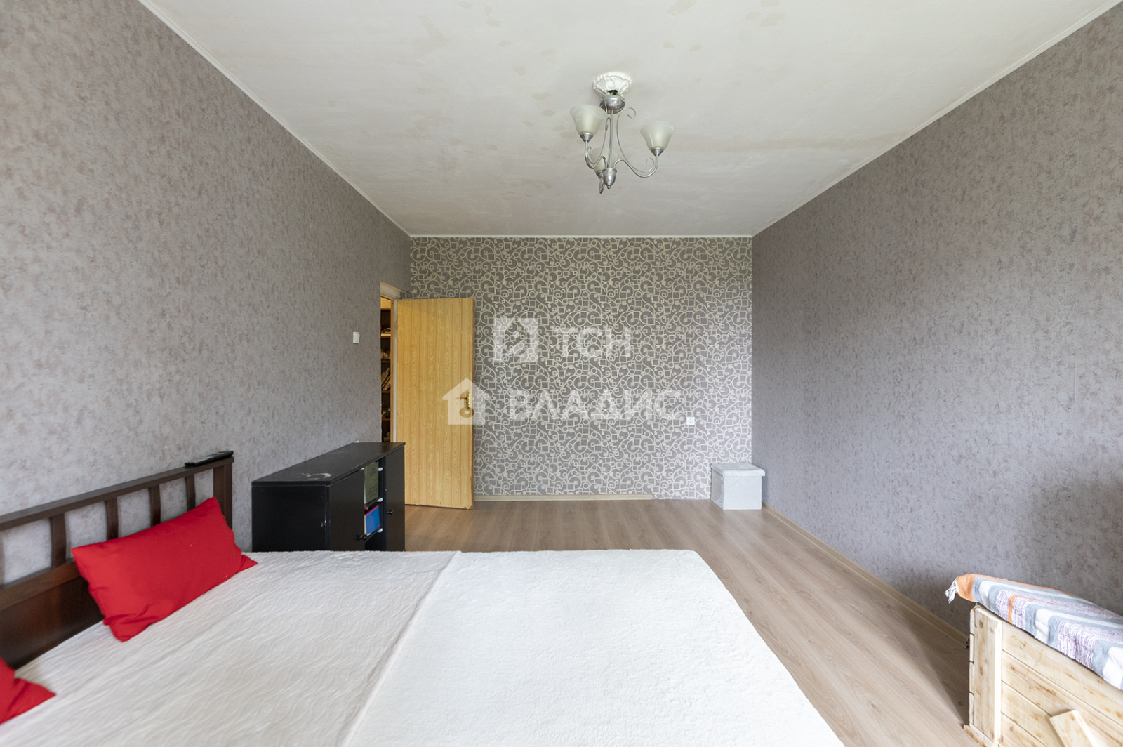 3-комн квартира Королёв, проспект Космонавтов, 32