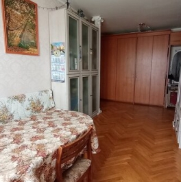 Продажа 3-комн квартиры на вторичном рынке ул Рокотова,  д. 7,  к. 2