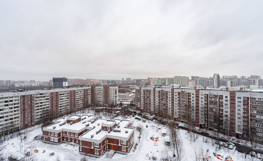 Продажа 1-комн квартиры на вторичном рынке улица Крыленко,  д. 43 к2