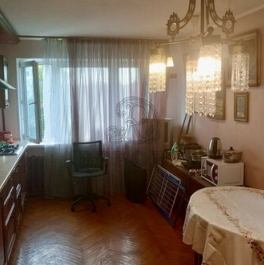 Продажа 4-комн квартиры на вторичном рынке Заречье, Трудовая улица,  д. 8