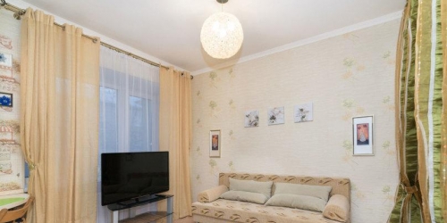 1-комн квартира Крестовоздвиженский пер ,  д. 4