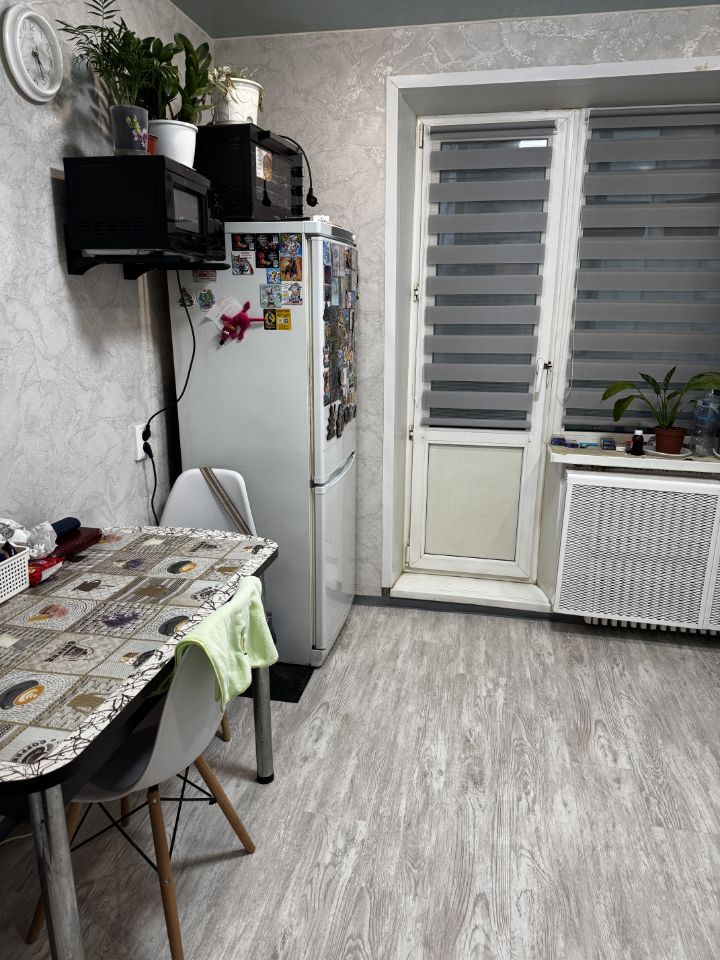 Продажа 2-комн квартиры на вторичном рынке Бронницы, Советская улица, 145