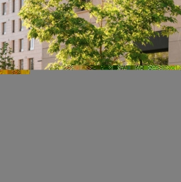 Продажа 2-комн квартиры на вторичном рынке Лисичанская улица,  д. 15 с1