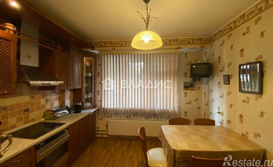 Продажа 3-комн квартиры на вторичном рынке Ангарская улица,  д. 4