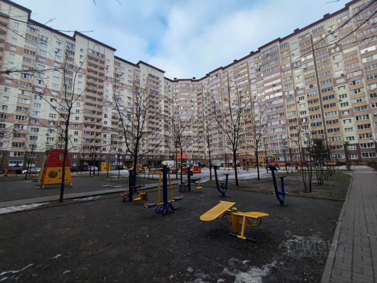 Продажа 2-комн квартиры на вторичном рынке Одинцово, улица Триумфальная, 10