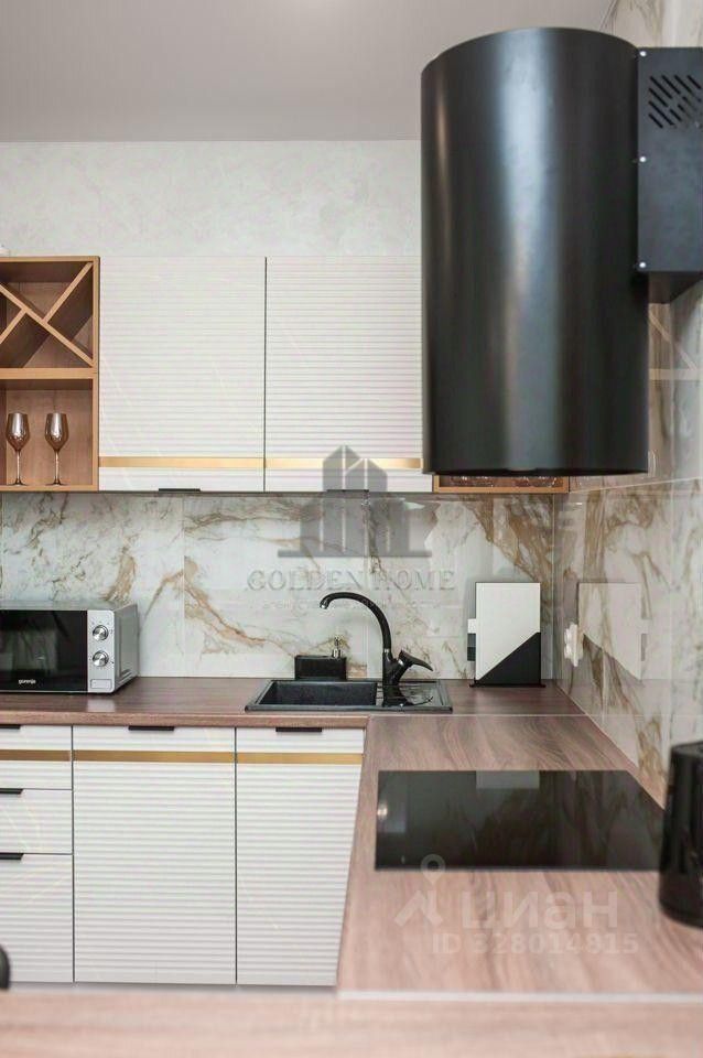 Аренда 1-комн квартиры на вторичном рынке Комендантский проспект, 65