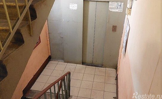 Продажа 1-комн квартиры на вторичном рынке ул Калибровская,  д. 11