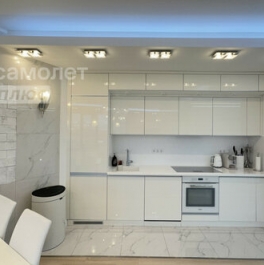 Продажа 3-комн квартиры на вторичном рынке Ломоносовский пр-кт