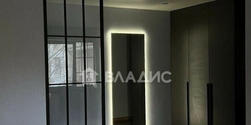 3-комн квартира Кораблестроителей ул,  д. 29,  к. 1