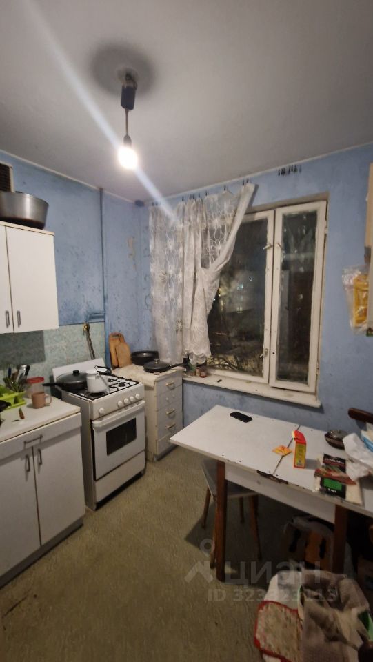 Продажа 3-комн квартиры на вторичном рынке Краснодонская улица, 27