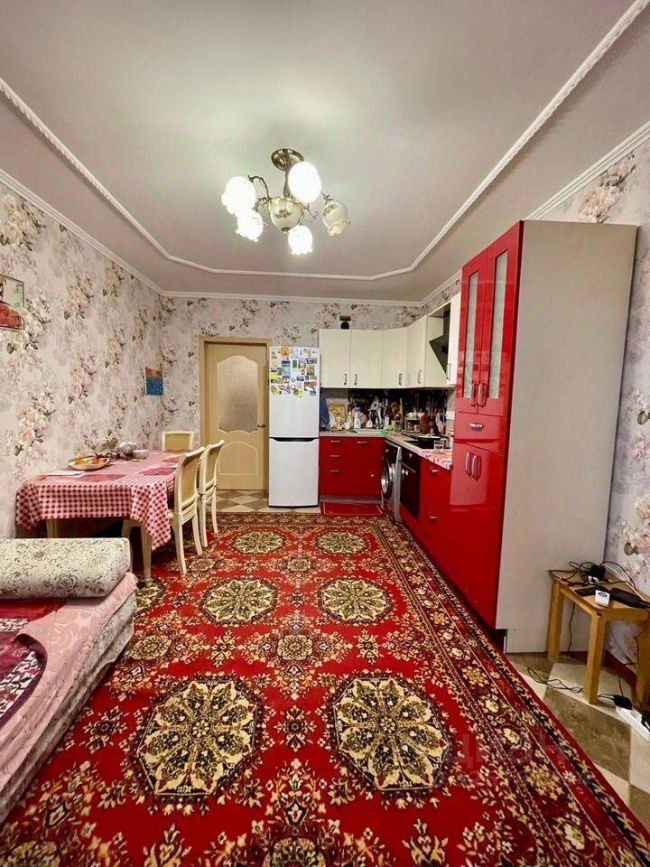 Продажа 2-комн квартиры на вторичном рынке Королев, улица Академика Легостаева, 4
