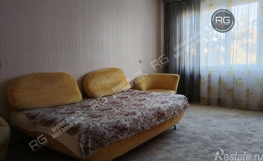 Продажа 3-комн квартиры на вторичном рынке аллея Котельникова,  д. 4