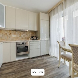 Продажа 2-комн квартиры на вторичном рынке Город Всеволожск, улица Рябиновая роща,  д. 4 к4