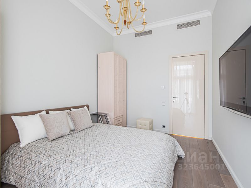 Аренда 4-комн квартиры на вторичном рынке Якиманский переулок, 6