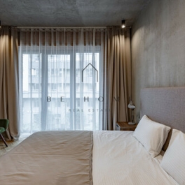 Аренда 2-комн квартиры на вторичном рынке Средний пр-кт,  д. 83,  к. 2