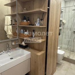 Продажа 4-комн квартиры на вторичном рынке Ореховый б-р,  д. 24 к3