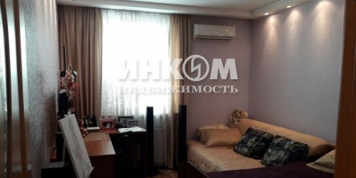 3-комн квартира Белореченская улица,  д. 33