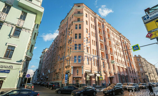 Продажа 3-комн квартиры на вторичном рынке улица Остоженка