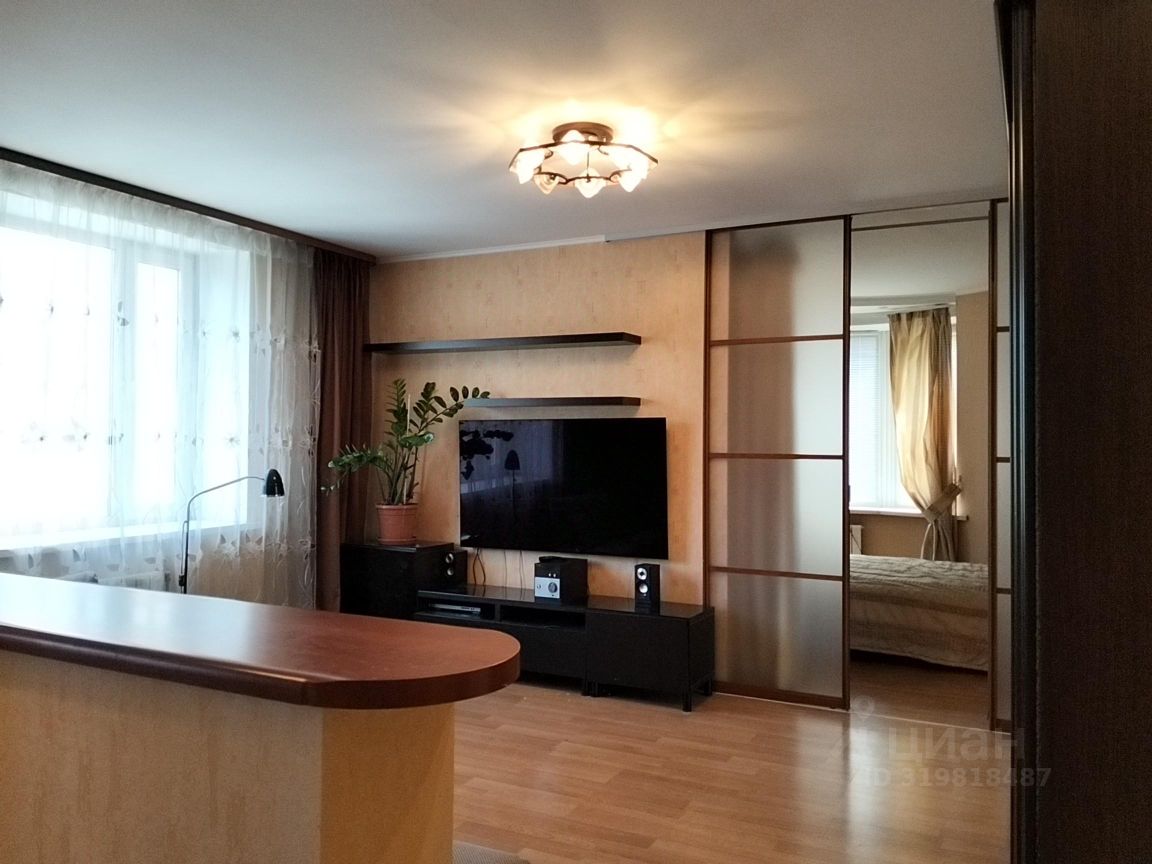 Продажа 2-комн квартиры на вторичном рынке Реутов, улица Кирова, 9