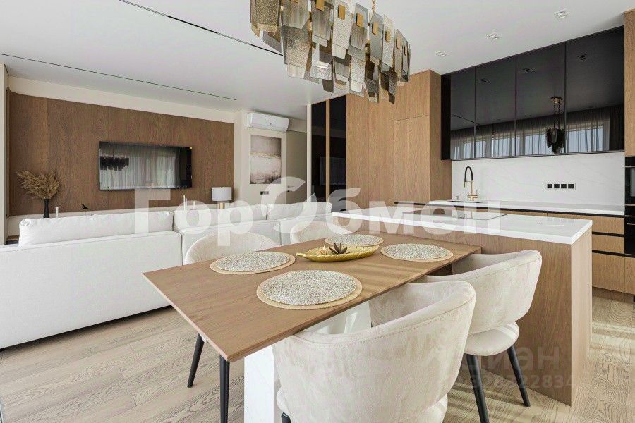 Продажа 3-комн квартиры на вторичном рынке Мытная улица, 40к2