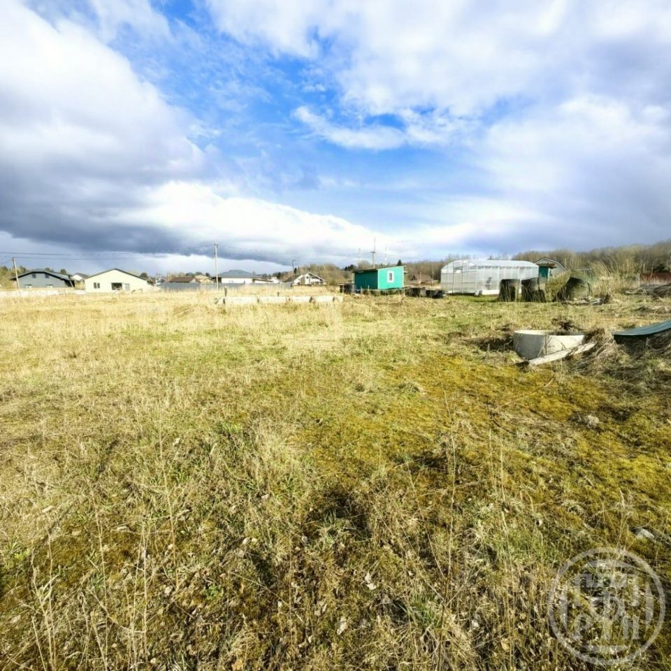 Продажа земли пос. Первомайское, улица Молодежная