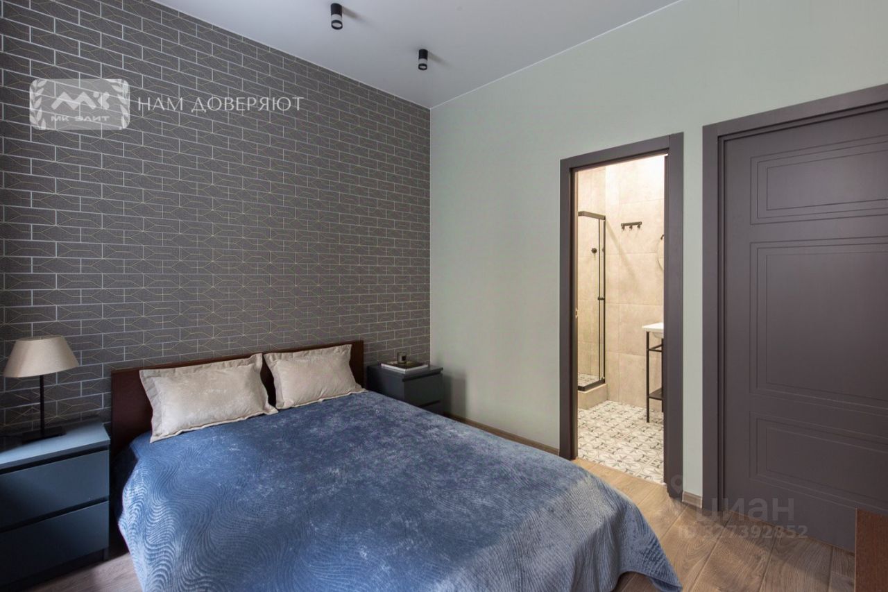 Продажа 2-комн квартиры на вторичном рынке Шпалерная улица,  д. 11