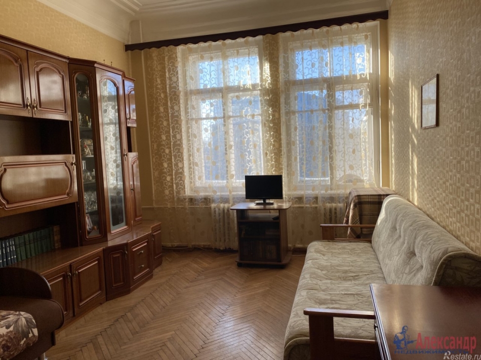 Продажа 2-комн квартиры на вторичном рынке Вяземский пер.,  д. 4