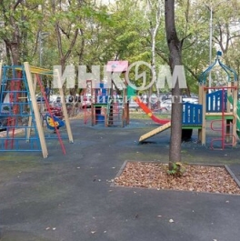 Продажа 3-комн квартиры на вторичном рынке Тепличный пер,  д. 7