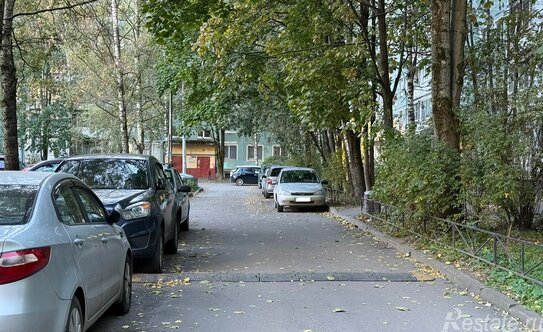 Продажа 2-комн квартиры на вторичном рынке улица Шостаковича