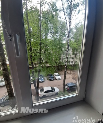 Аренда 2-комн квартиры на вторичном рынке Химки, Лавочкина ул,  д. 18