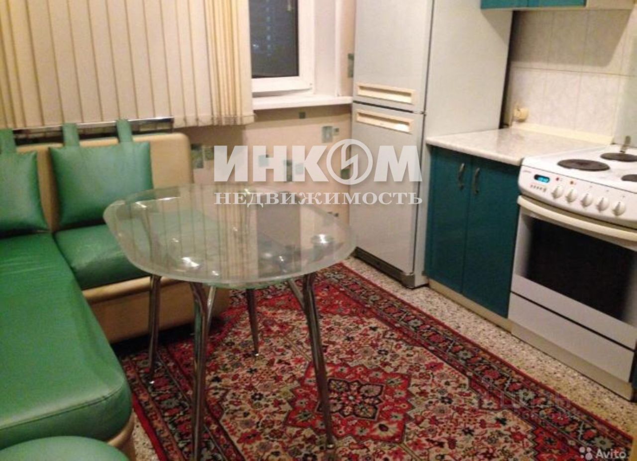 Продажа 2-комн квартиры на вторичном рынке Суздальская улица, 36К2
