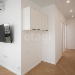 Продажа 1-комн квартиры на вторичном рынке Комиссара Смирнова ул