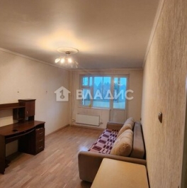 Продажа 3-комн квартиры на вторичном рынке Солнечногорск, Родниковая улица,  д. 5