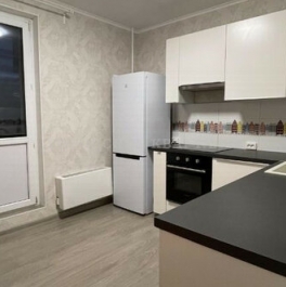 Продажа 2-комн квартиры на вторичном рынке Химки, улица Родионова,  д. 3 с1