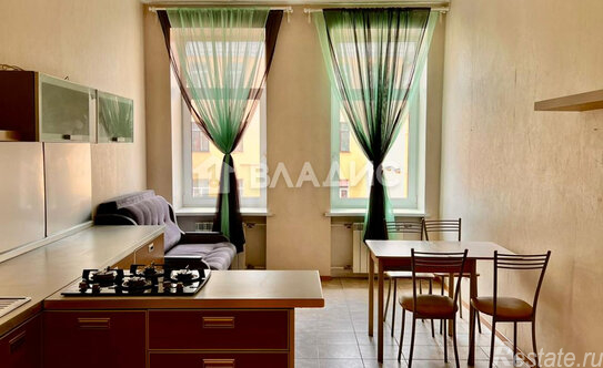 Продажа 2-комн квартиры на вторичном рынке Почтамтская улица,  д. 13