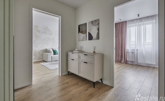 Продажа 2-комн квартиры на вторичном рынке Планерная улица,  д. 19 к1