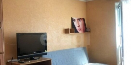 2-комн квартира ул Лескова,  д. 8