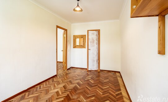 Продажа 2-комн квартиры на вторичном рынке Пушкин г, Алексея Толстого б-р,  д. 10