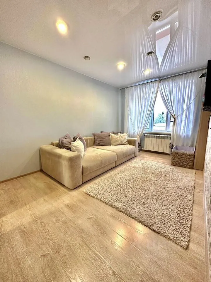 Продажа 2-комн квартиры на вторичном рынке Клин-9 городок, 11