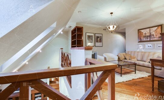 Аренда 4-комн квартиры на вторичном рынке Шамшева улица,  д. 14