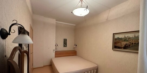 2-комн квартира улица Маши Порываевой,  д. 38