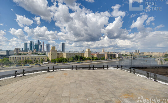 Продажа 5-комн квартиры на вторичном рынке Саввинская наб,  д. 13