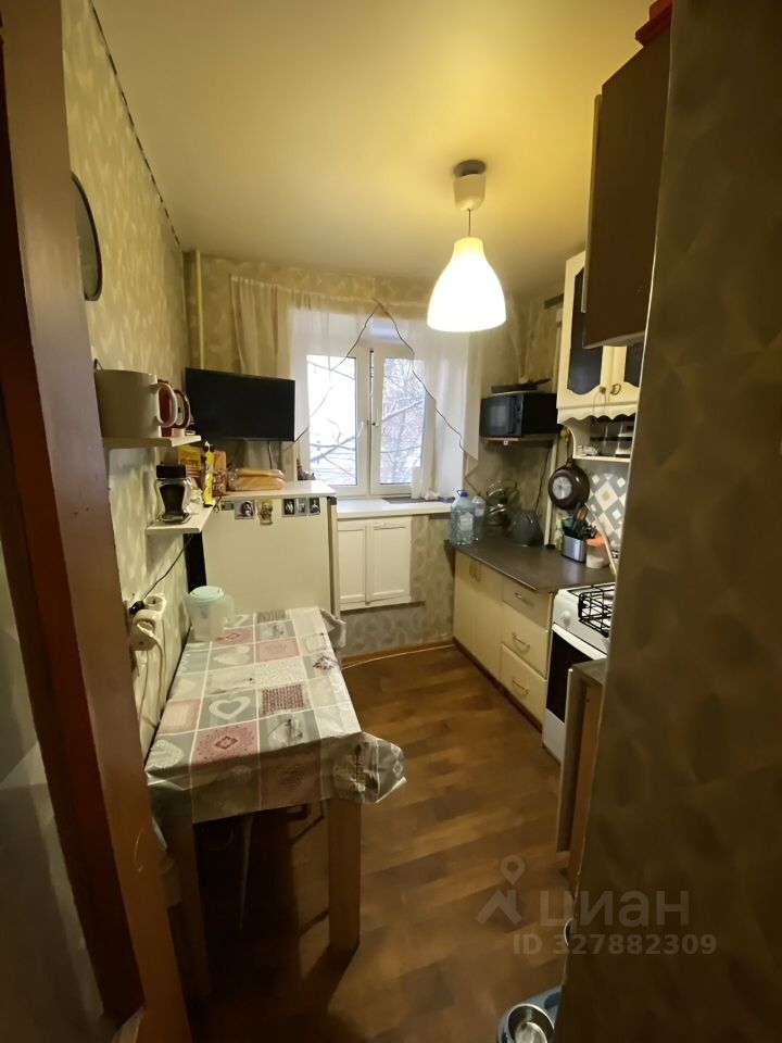 Продажа 1-комн квартиры на вторичном рынке Королев, Первомайская улица, 3