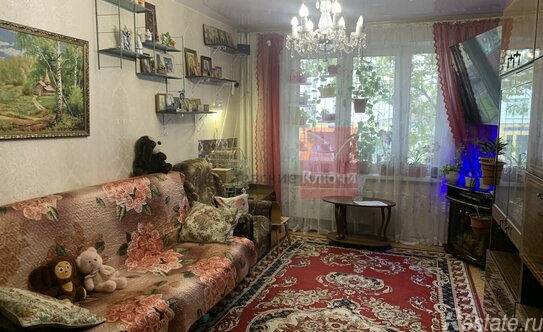 Продажа 3-комн квартиры на вторичном рынке улица Зои и Александра Космодемьянских,  д. 40