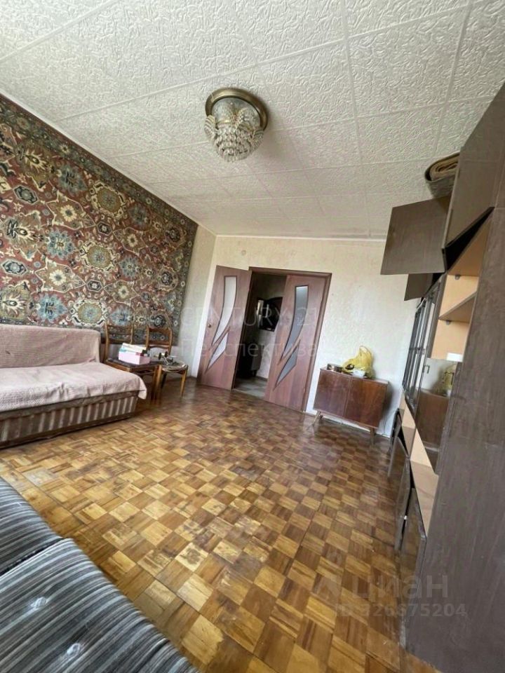 Продажа 3-комн квартиры на вторичном рынке Красково пгт, улица Карла Маркса, 107