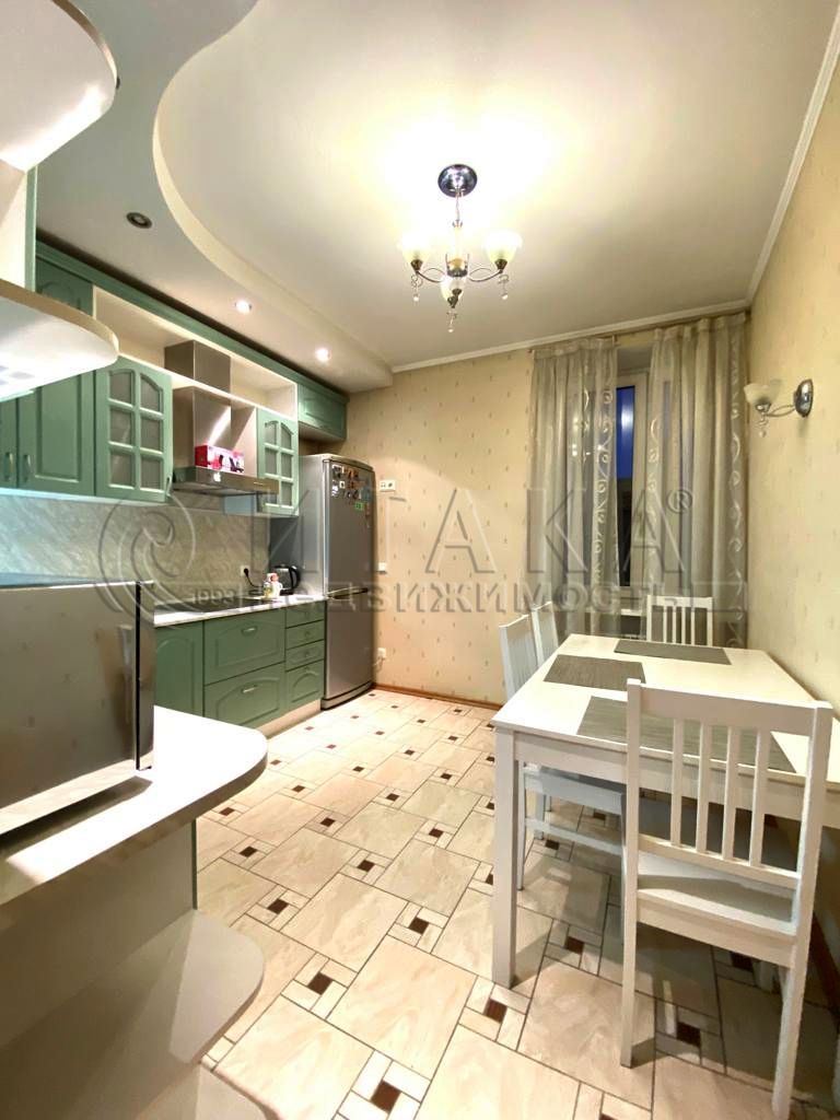Продажа 2-комн квартиры на вторичном рынке Малая Балканская,  д. 26