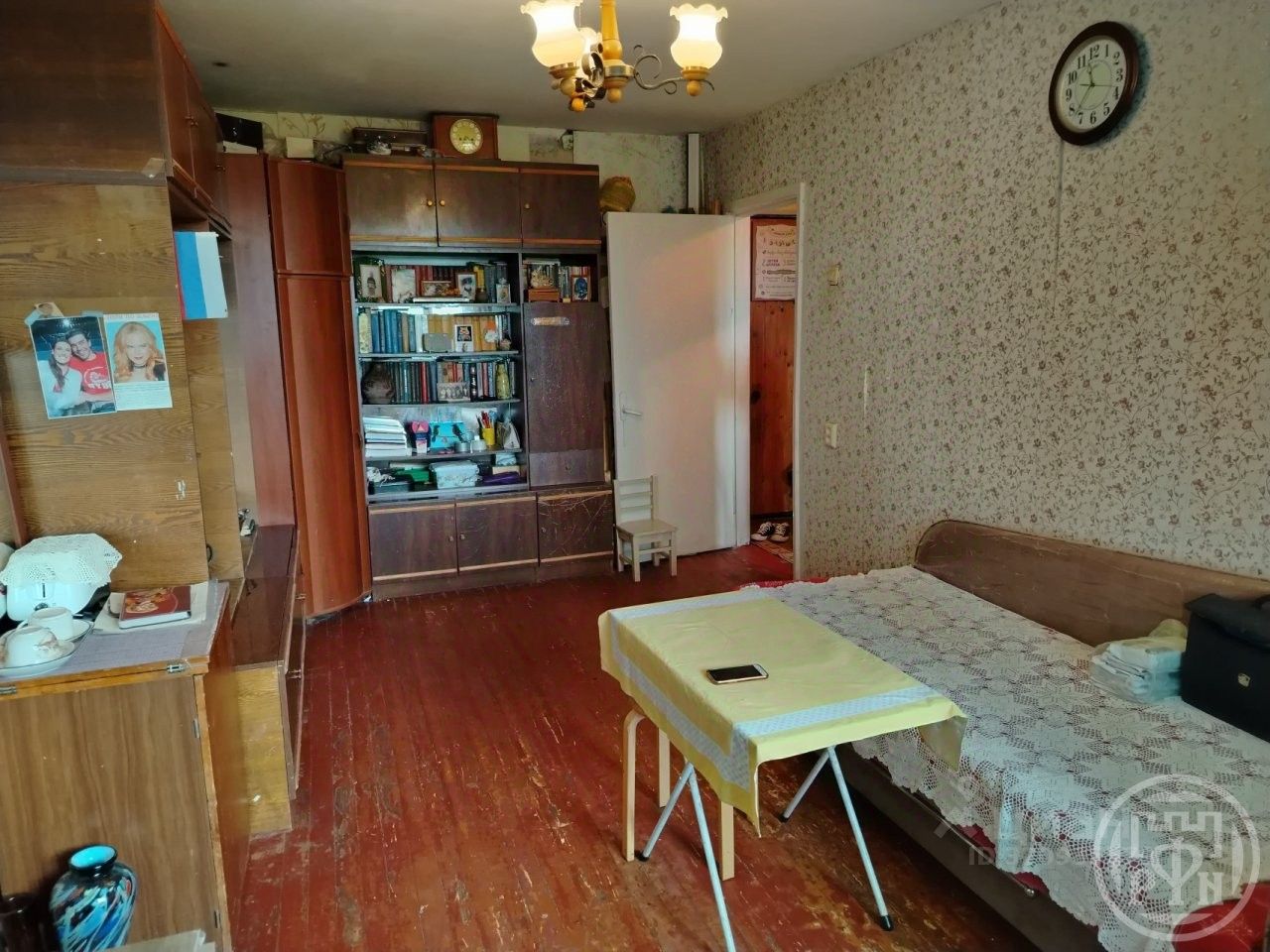 Продажа 1-комн квартиры на вторичном рынке Ломоносов, улица Жоры Антоненко, 14а