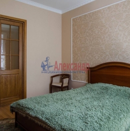 Продажа 3-комн квартиры на вторичном рынке Карташихина ул. ,  д. 10/97